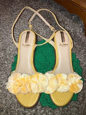 Sam Edelman Yellow Raffia Pom Pom Ankle-Strap Sandals Youth 3
